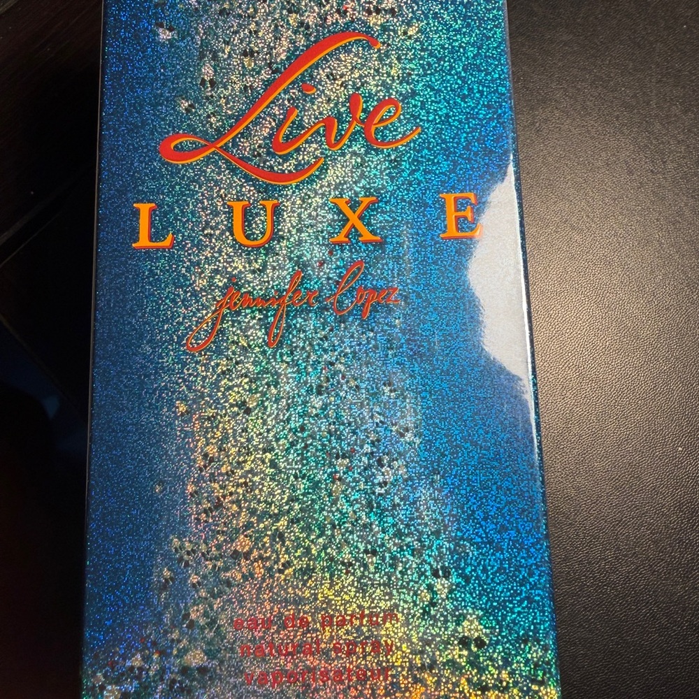 Jennifer Lopez Live Luxe Women's Bath & Body - Holographic Blue